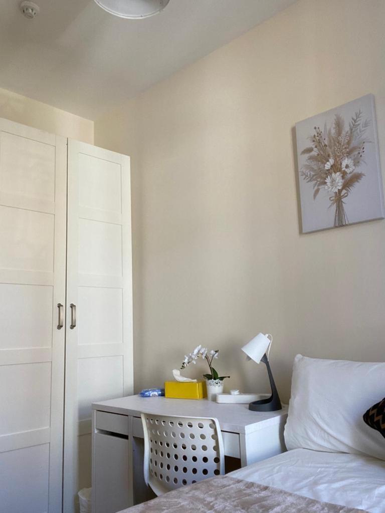 Lovely Private Rooms In Camden, Central ロンドン エクステリア 写真